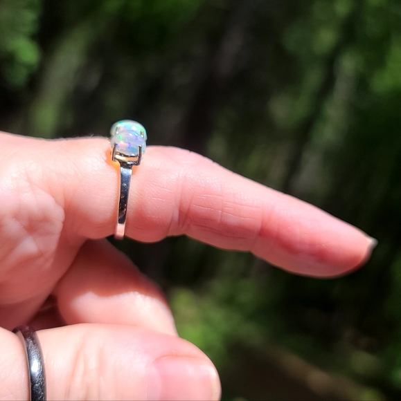 4 LARGE Opals simply set in sterling ring sz6.5 - Picture 5 of 6